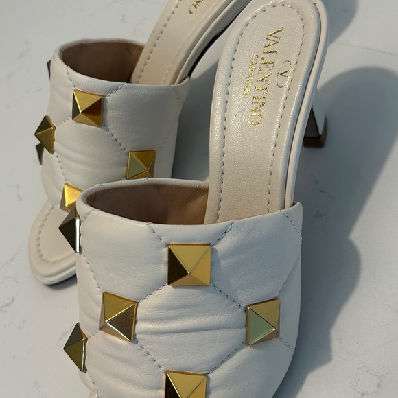 Valentino Garavani Slide Sandal - Picture 1 of 7